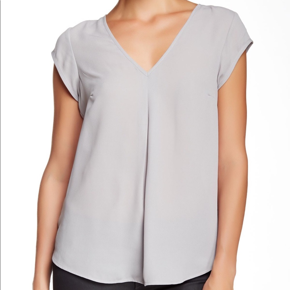 DR2 by Daniel Rainn Gray Blouse Sz Medium